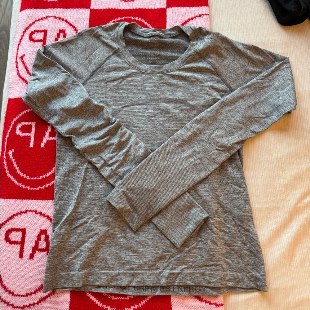 Lululemon Swiftly Tech Long Sleeve